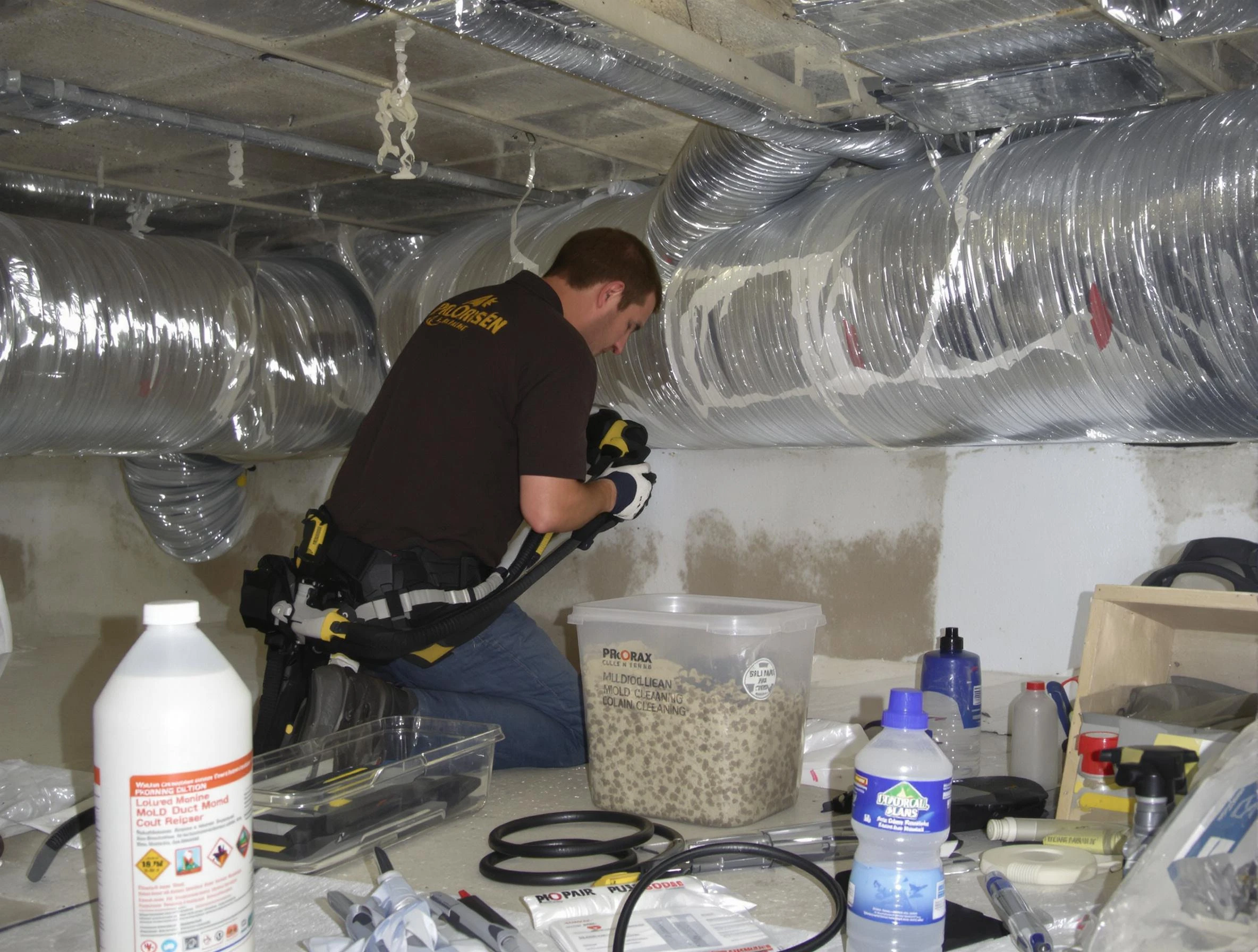 Kennesaw Air Duct Cleaning specialist performing professional mold removal from air ducts in Kennesaw